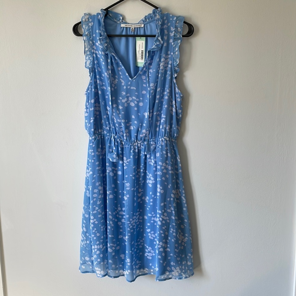 Collective Concepts Perla Textured Ruffle Dress Blue - M